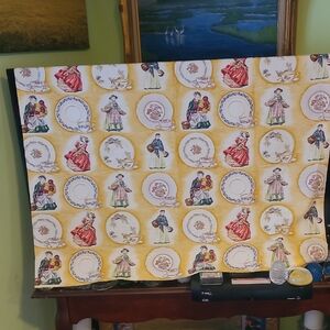 Vintage ROYAL dalton Curtins Two Panels 42×38 Figurine & Plate Motif - Yellow
